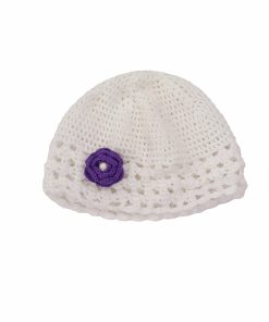 Czapka dla dzieci biała z kwiatkiem - 14 cm